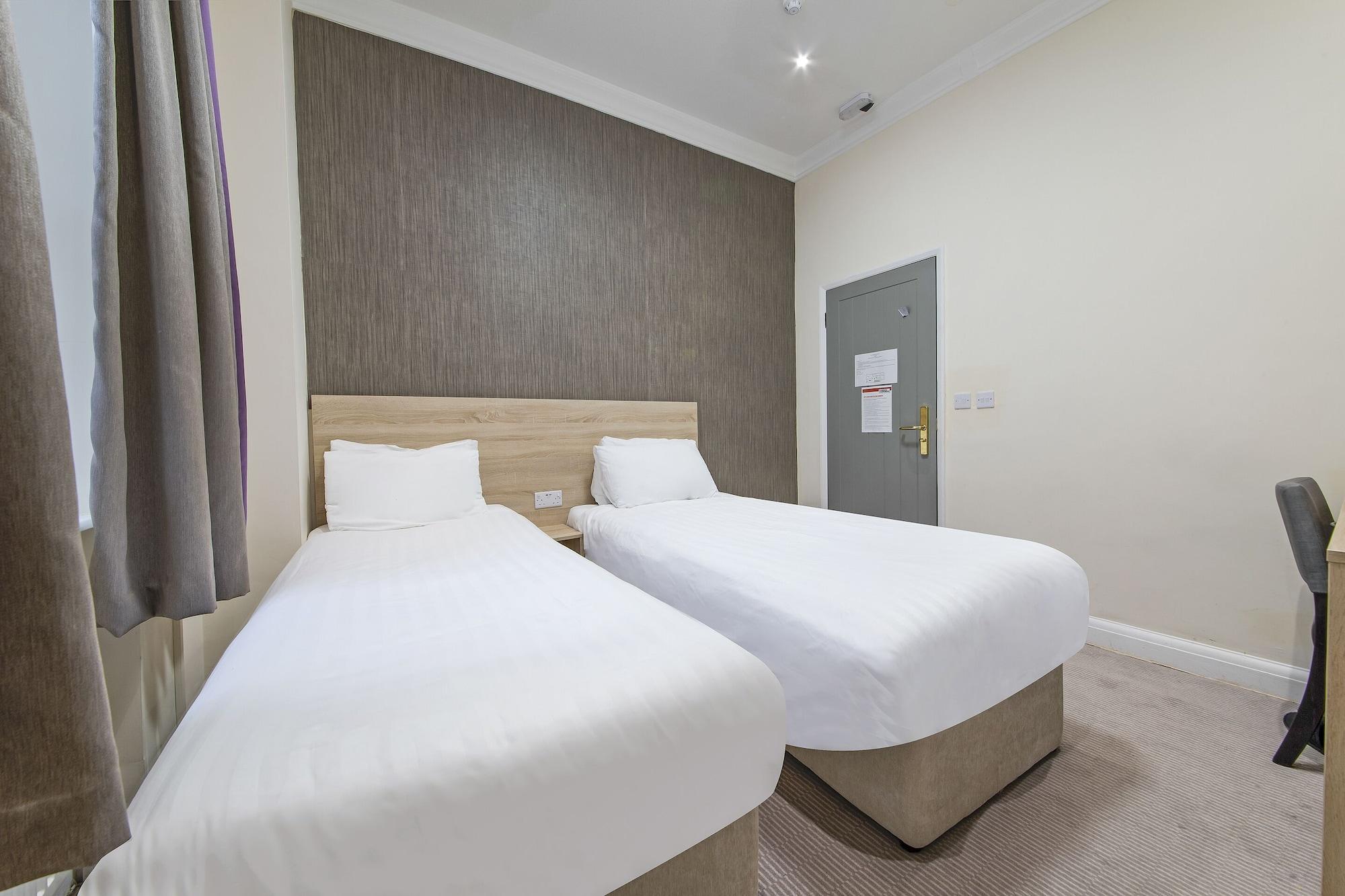 Oyo 24 Sussex, London Paddington Hotel Exterior photo